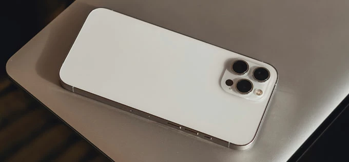 Iphone 1.webp.webp.webp