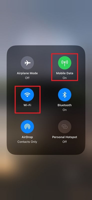 WiFiまたはモバイルデータを使用します
